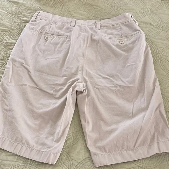 J. Crew Men's Tan Flat Front Shorts - Picture 3 of 10